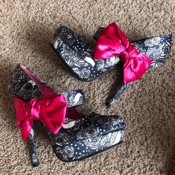 Iron Fist Shoes - Heels